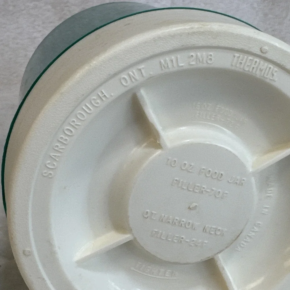 Vintage Thermos Green and‎ White Insulated Beverage Container Hot Cold